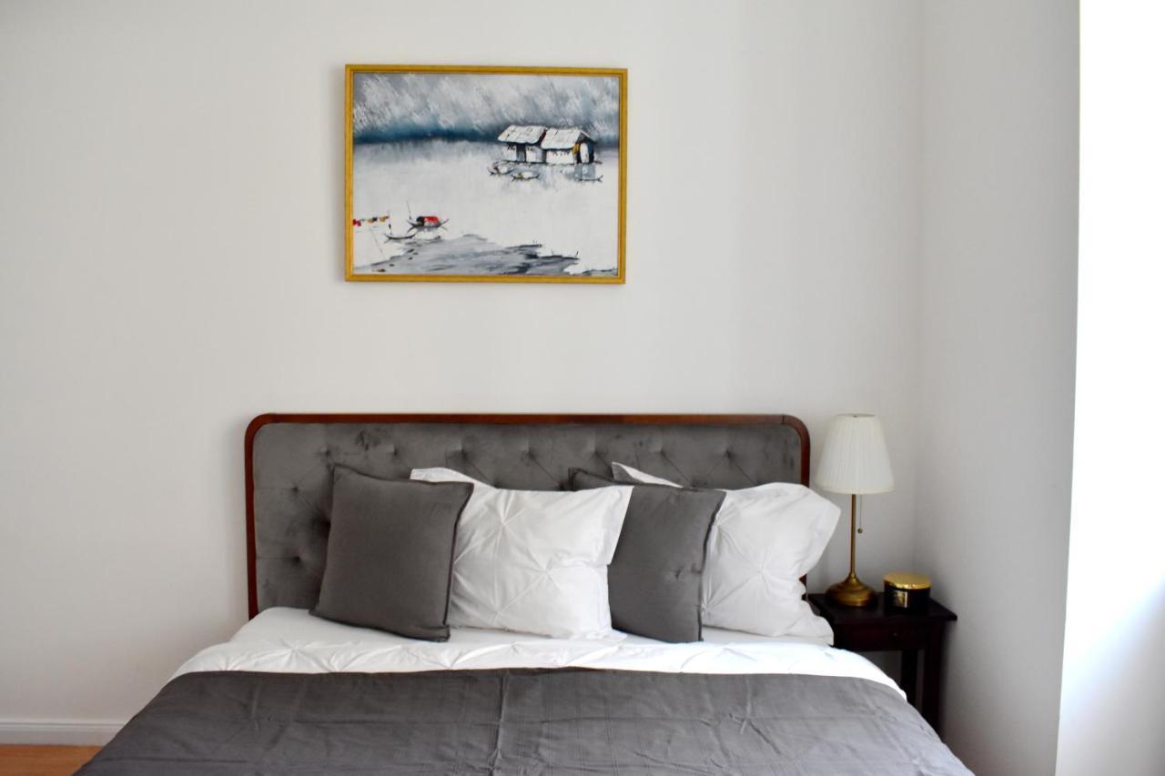 Lovely Apartment In Center Prag Exteriör bild