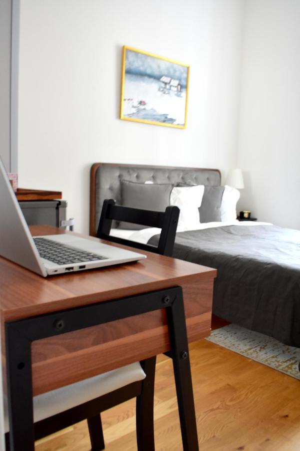 Lovely Apartment In Center Prag Exteriör bild