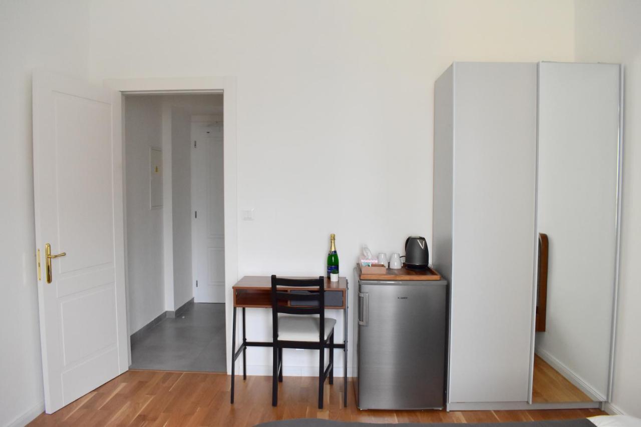 Lovely Apartment In Center Prag Exteriör bild